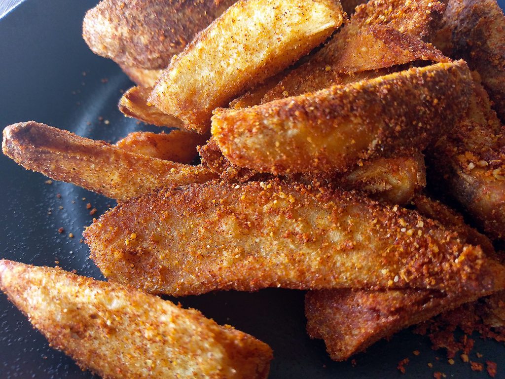 CAJUN WEDGE FRIES ZOOMED IN 1