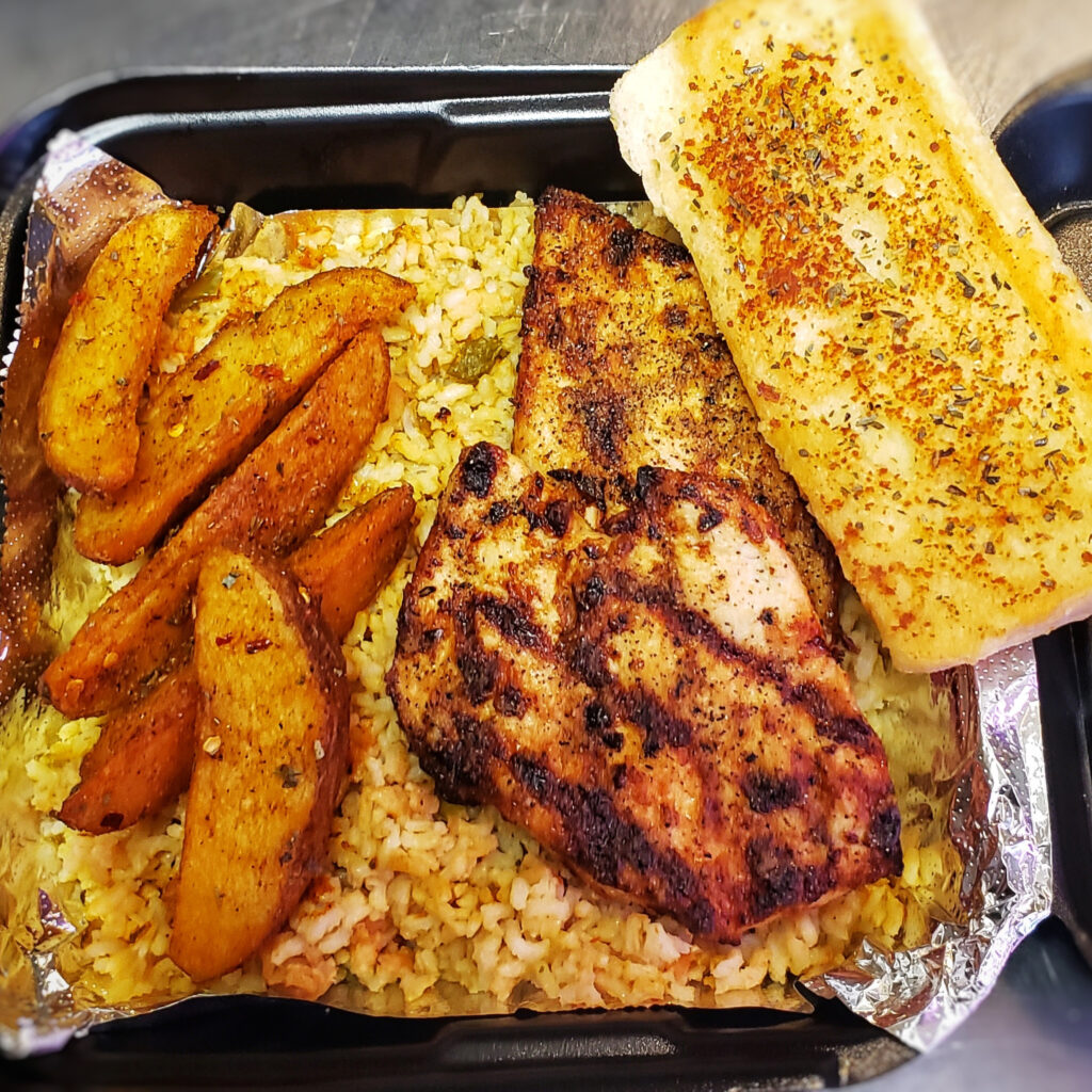 FREE DINNER ON FRATO'S! ONLY Dec 9th, 2022 1 InShot 20221129 110600491 2