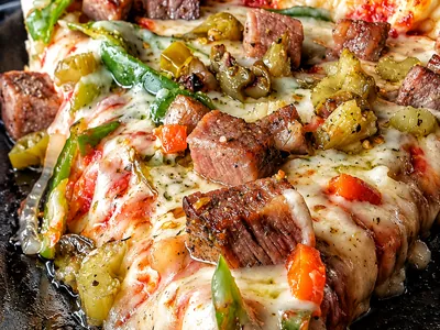 Frato’s Smoked Prime Rib pizza